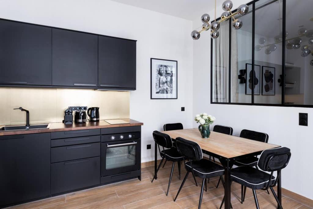 Hsh Amsterdam St-lazare Luxury & Design 6p-2br Appartement Parijs